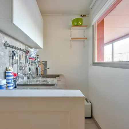 Appartamento Avec Terrasse&parking à 8 Min à Pieds De La Arcachon