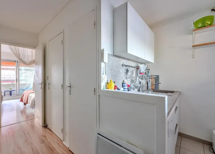 Avec Terrasse & Parking A 8 Min A Pieds De La